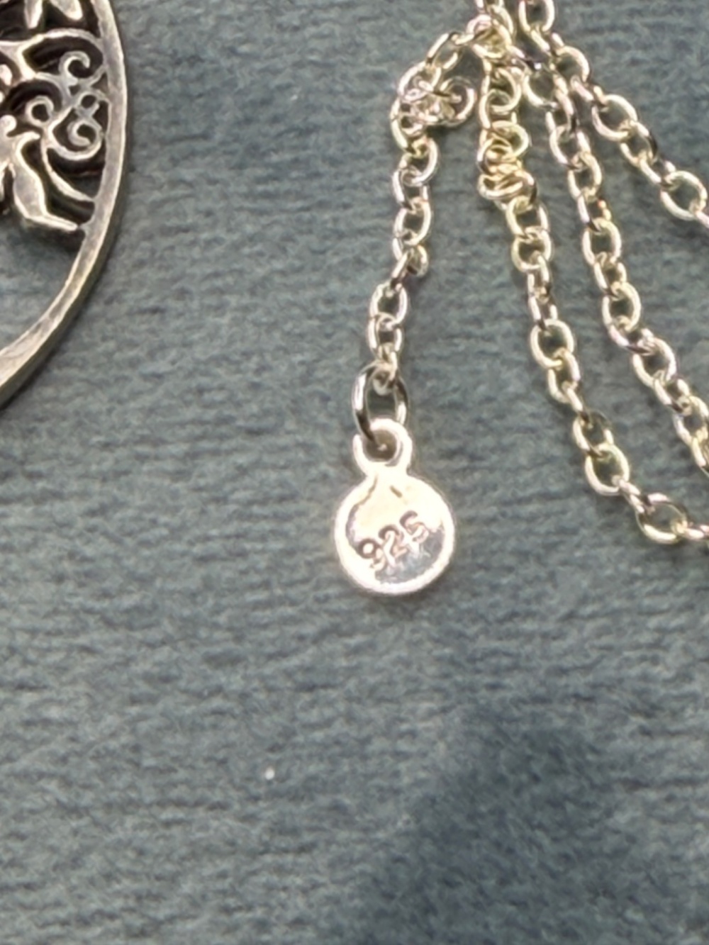 Necklaces - Picture 4 of 9